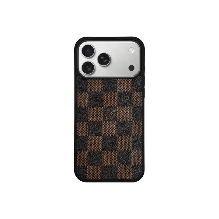 Magnetic phone case