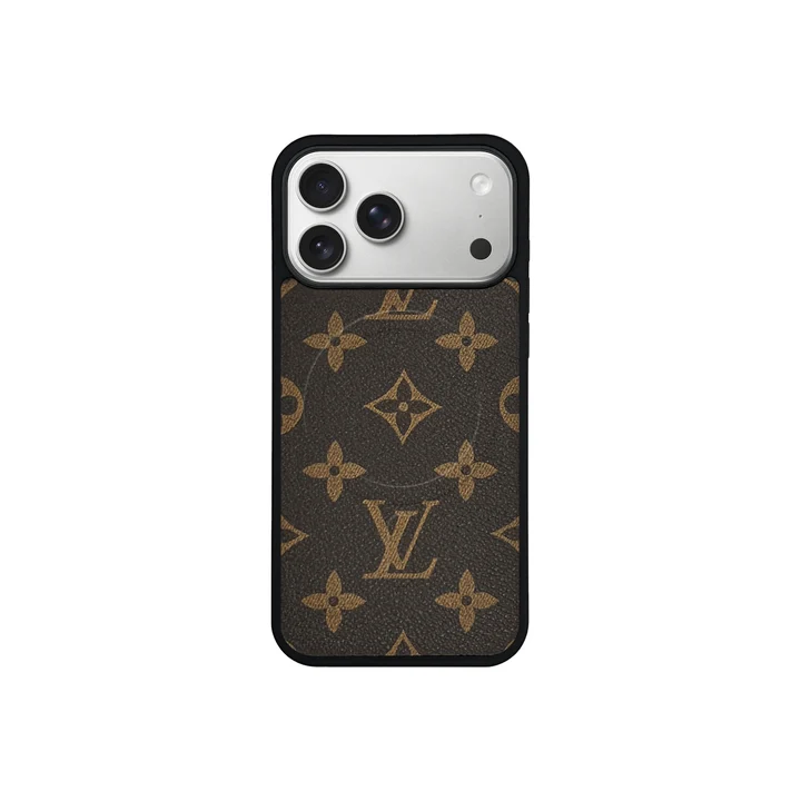 Magnetic phone case